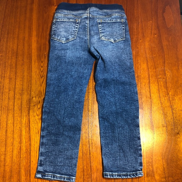 Old Navy karate distressed skinny jeans - Picture 2 of 6